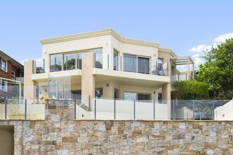 2/84 Lauderdale Avenue, Fairlight, NSW 2094 AUS