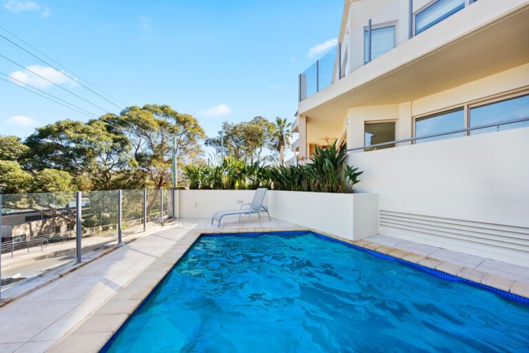 2/84 Lauderdale Avenue, Fairlight, NSW 2094 AUS